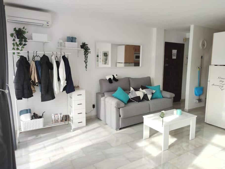 Apartamento Maika Benalsun Pueblo Evita Benalmádena Kültér fotó